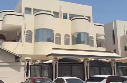 فلتين الدانة أبو ظبي