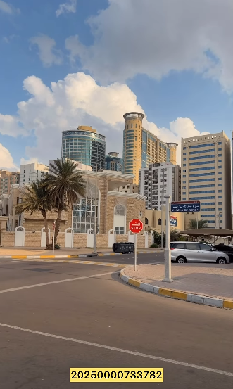 فلتين الدانة أبو ظبي